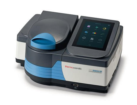 Obr. 2: Thermo Scientific™ Genesys™ 50 UV-VIS spektrofotometer